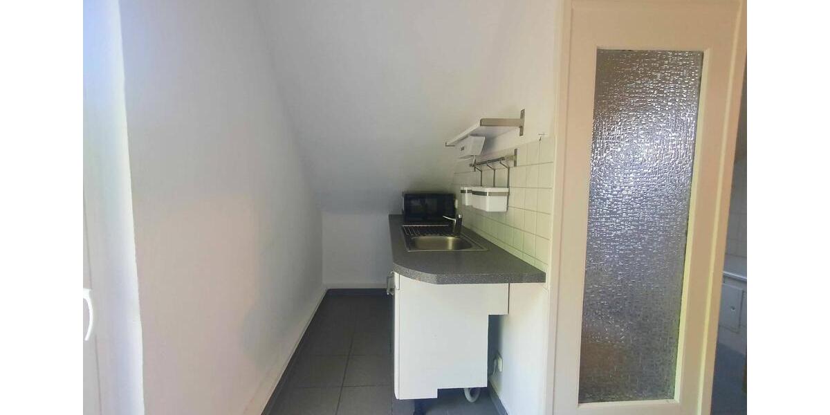 Dachgeschoßwohnung Leverkusen Opladen - 2 Zimmer, 45 m&sup2;, 495&euro; | Angebot:26636040