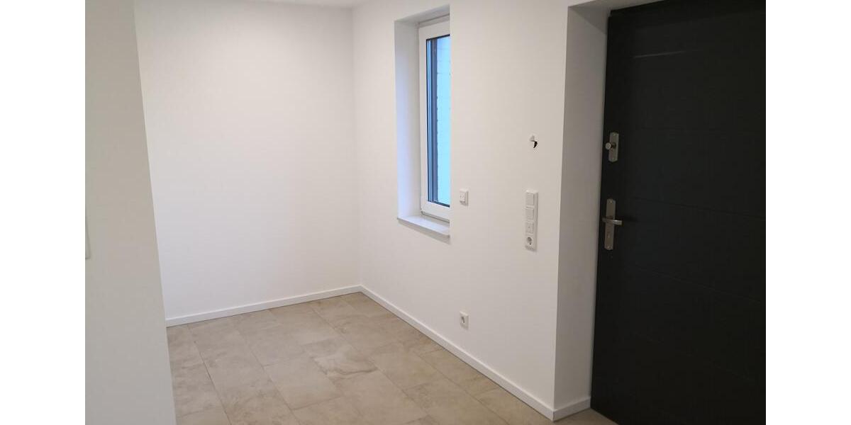 Terrassenwohnung Neuss Gnadental - 1 Zimmer, 24 m&sup2;, 380&euro; | Angebot:26701776