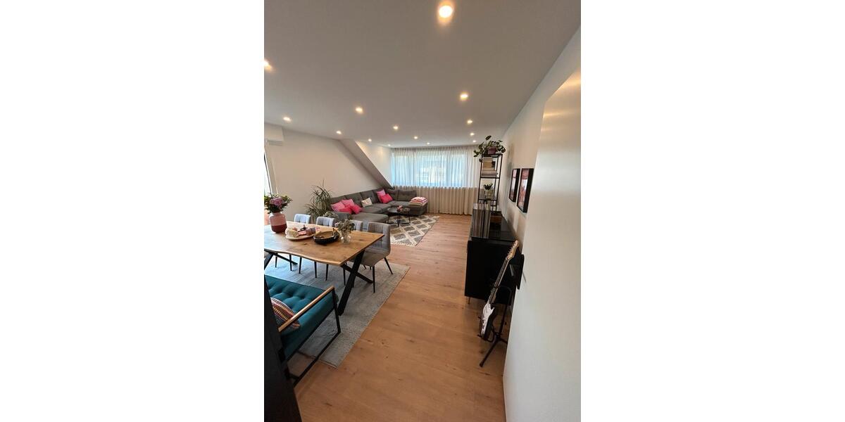 Dachgeschoßwohnung Leverkusen - 3 Zimmer, 76 m&sup2;, 300.000&euro; | Angebot:26703915