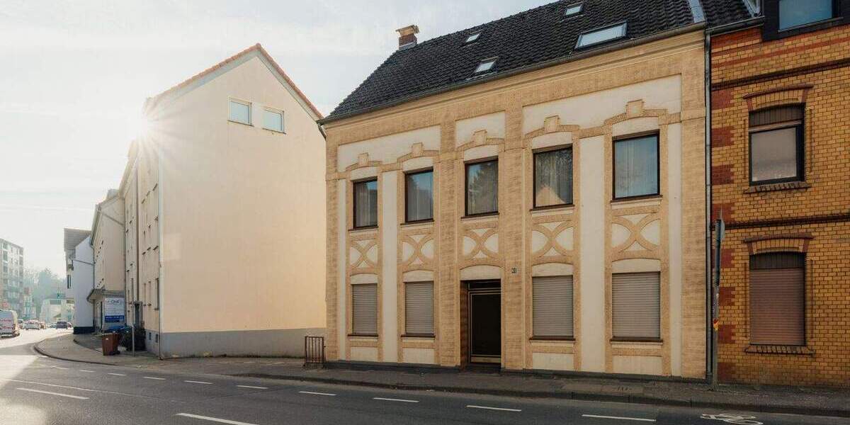 Reihenendhaus Bergisch Gladbach Gladbach - 9 Zimmer, 202 m&sup2;, 440.000&euro; | Angebot:25777889