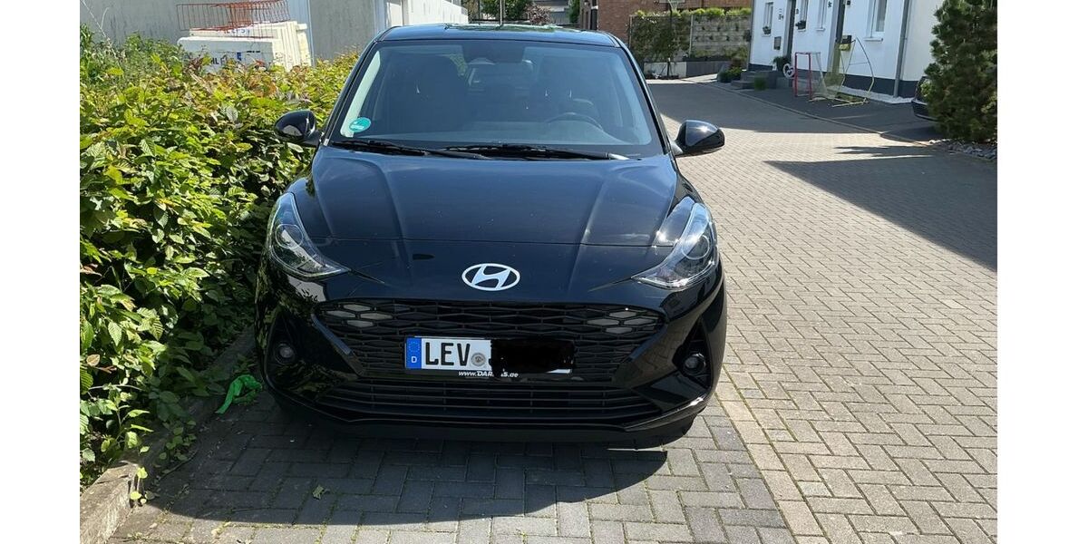 Hyundai i10 6.700 km 18.500 &euro; Leverkusen 51375