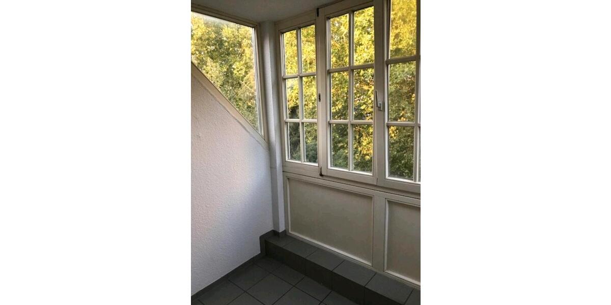 Dachgeschoßwohnung Köln Kalk - 2 Zimmer, 65 m&sup2;, 1.170&euro; | Angebot:24343999