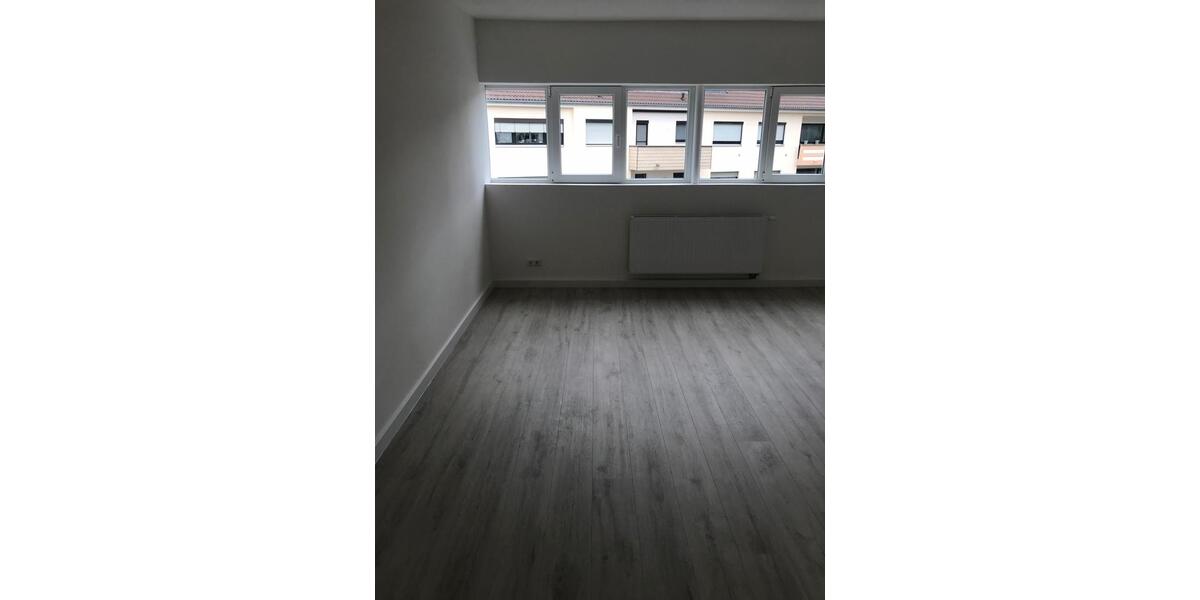 Etagenwohnung Köln Porz - 3 Zimmer, 98 m&sup2;, 1.250&euro; | Angebot:25647910