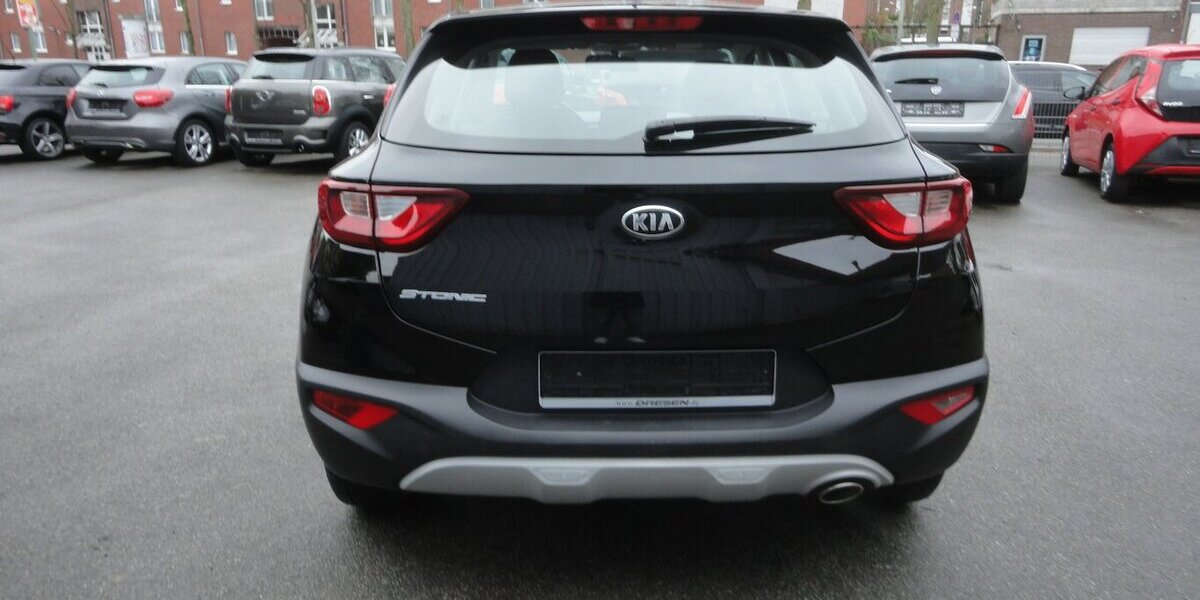 Kia Stonic 1,2 Edition7- Klima SHZ PDC Alu 33Tk,1 Hd 33.000 km 13.499 &euro; Neuss 41462