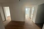 Etagenwohnung Düsseldorf Stadtmitte - 4 Zimmer, 106 m&sup2;, 1.800&euro; | Angebot:25929420