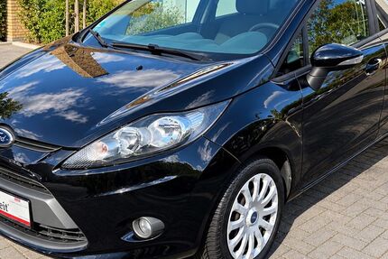 Ford Fiesta 128.000 km 4.750 &euro; Neuss 41469