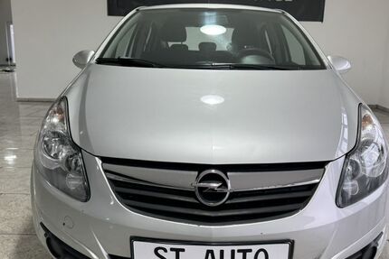Opel Corsa 33.500 km 5.900 &euro; Köln 51107