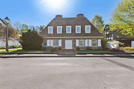 Haus Düsseldorf - Stockum Stockum - 8 Zimmer, 299 m&sup2;, 1.640.000&euro; | Angebot:20573087