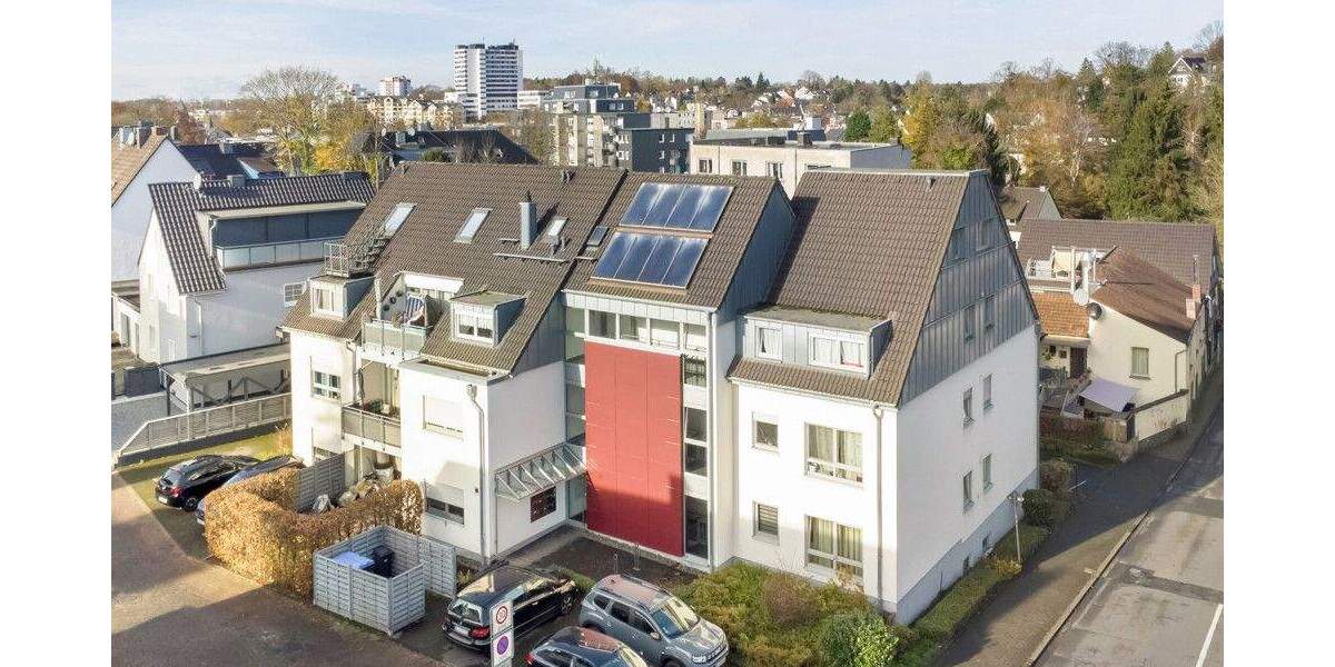 Top gepflegtes Neun-Familienhaus in guter Lage von Bergisch-Gladbach - Mehrfamilienhaus, Wohnhaus Bergisch Gladbach Gladbach | Angebot:23973693