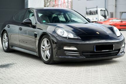 Porsche Panamera 173.650 km 21.500 &euro; Bergisch Gladbach 51465