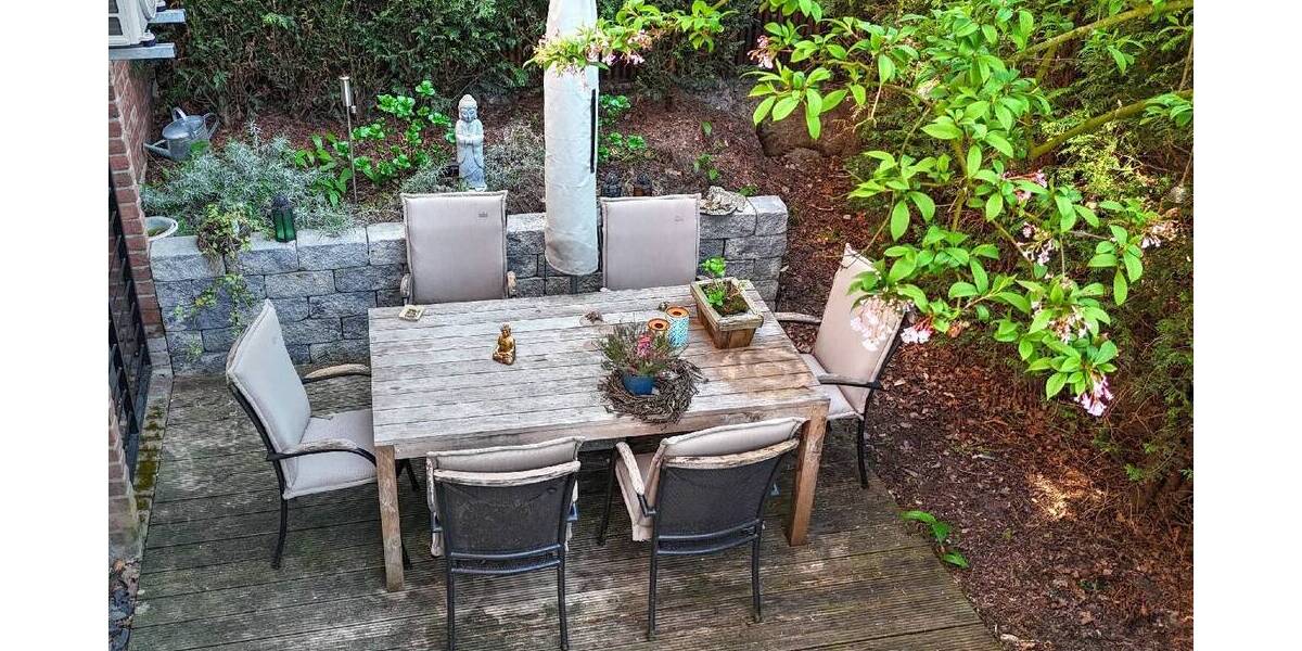 Einfamilienhaus Neuss Furth-Mitte - 9 Zimmer, 302 m&sup2;, 1.250.000&euro; | Angebot:25662737