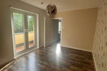 Wohnung Burscheid Sträßchen - 3.5 Zimmer, 69 m&sup2;, 550&euro; | Angebot:26682631