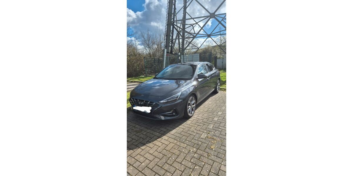 Hyundai i30 41.500 km 18.500 &euro; Ratingen 40885