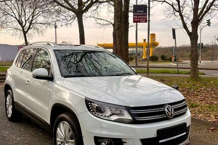 VW Tiguan 240.000 km 10.999 &euro; Köln 51107