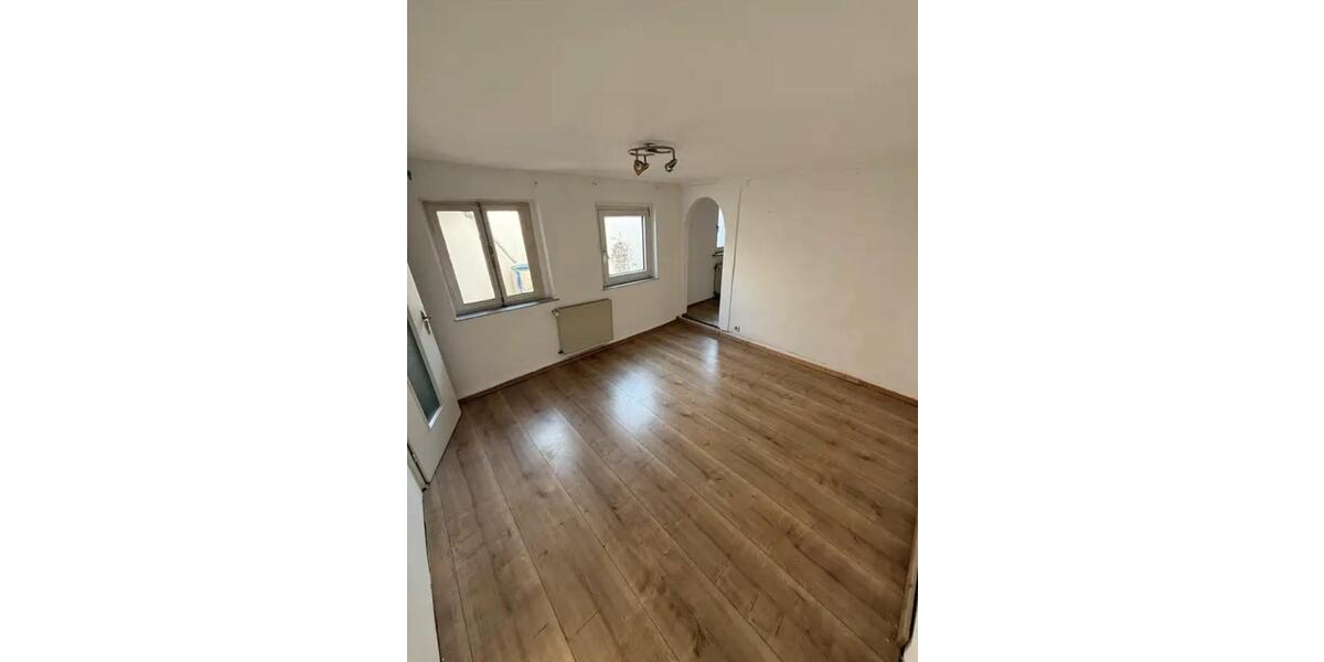 Einfamilienhaus Köln Nippes - 3 Zimmer, 65 m&sup2;, 1.300&euro; | Angebot:25636950