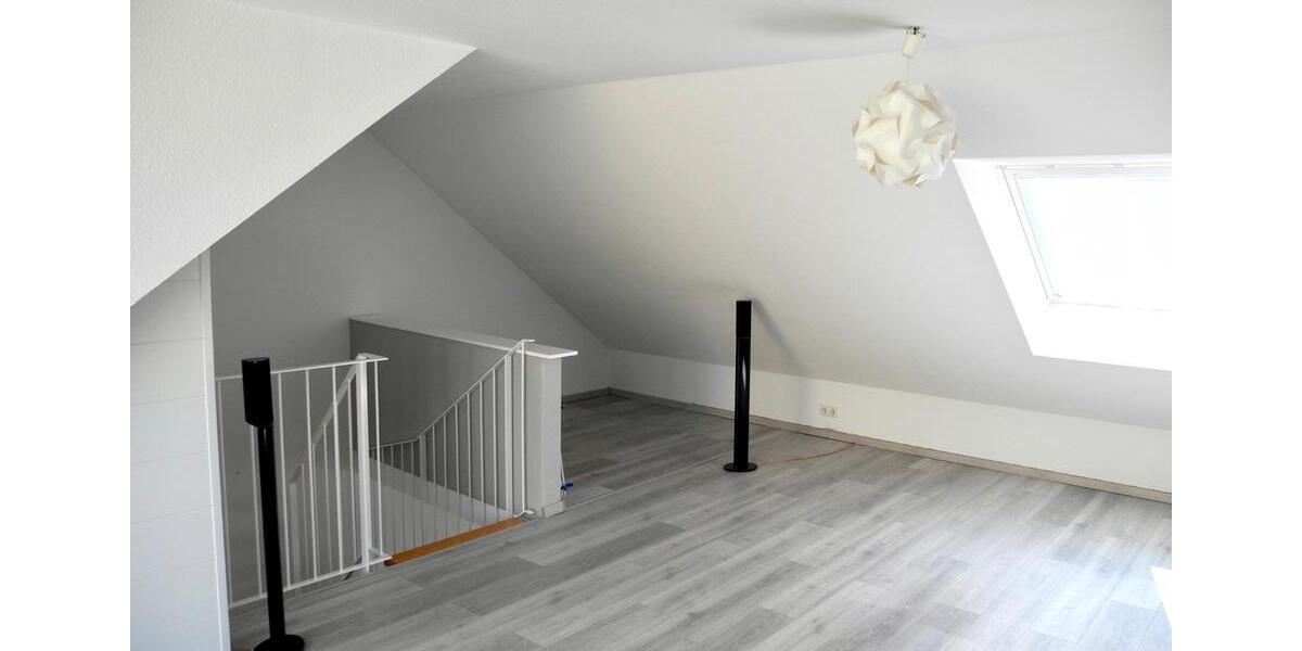 Maisonettenwohnung Remscheid Reinshagen - 3.5 Zimmer, 95 m&sup2;, 230.000&euro; | Angebot:24744217