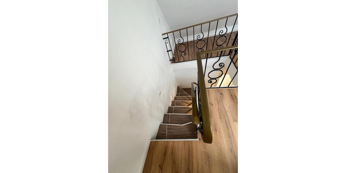 Maisonettenwohnung Meerbusch - 4 Zimmer, 120 m&sup2;, 1.800&euro; | Angebot:26690637