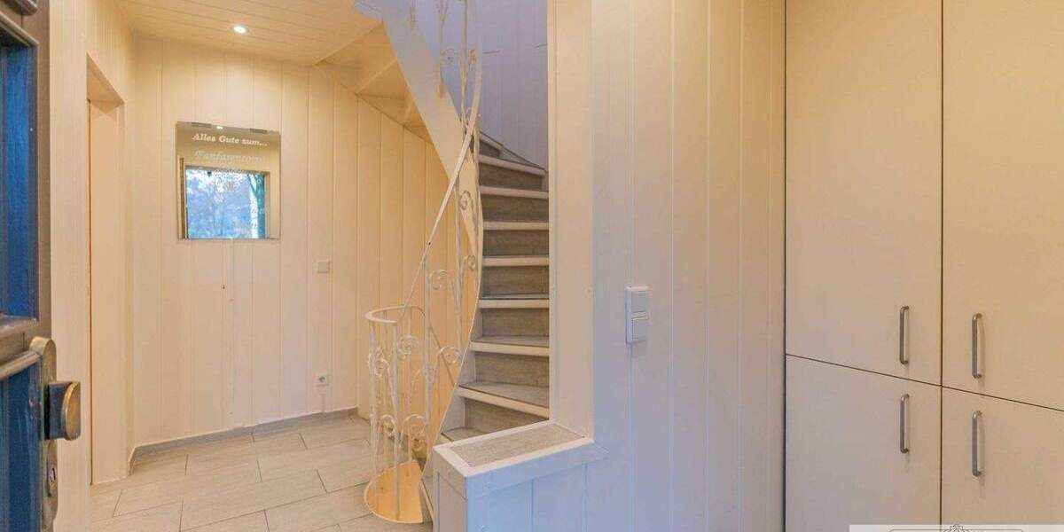 Reihenmittelhaus Düsseldorf Garath Garath - 6 Zimmer, 122 m&sup2;, 499.000&euro; | Angebot:25660965