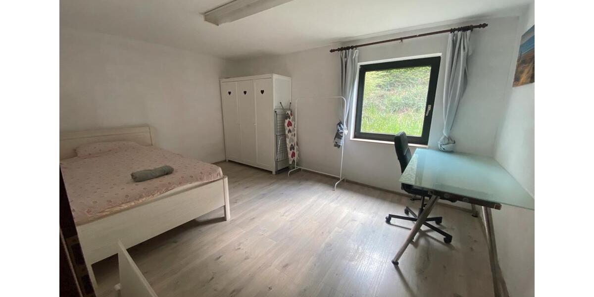 Etagenwohnung Bergheim Ahe - 3 Zimmer, 68 m&sup2;, 620&euro; | Angebot:26031733