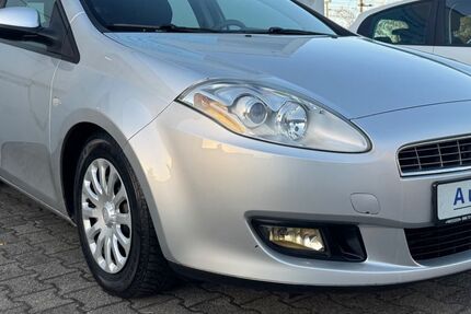 Fiat Bravo 141.344 km 2.990 &euro; Köln 50858