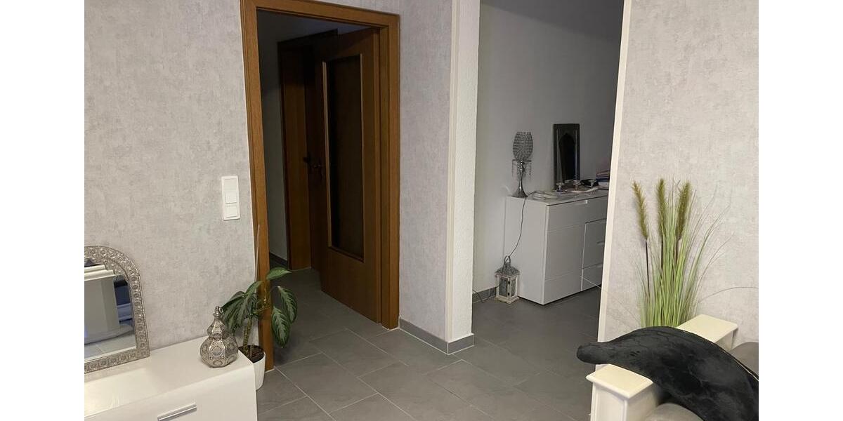 Terrassenwohnung Ratingen Tiefenbroich - 4 Zimmer, 98 m&sup2;, 340.000&euro; | Angebot:26656922