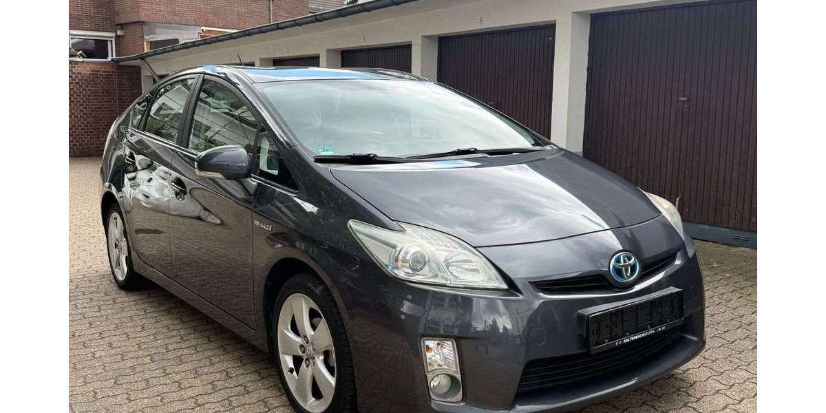 Toyota Prius 230.000 km 6.840 &euro; Düsseldorf 40468