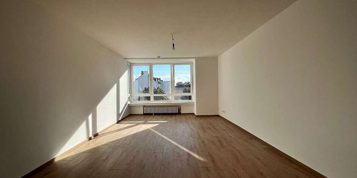Etagenwohnung Köln Sülz - 4 Zimmer, 102 m&sup2;, 2.050&euro; | Angebot:24972446