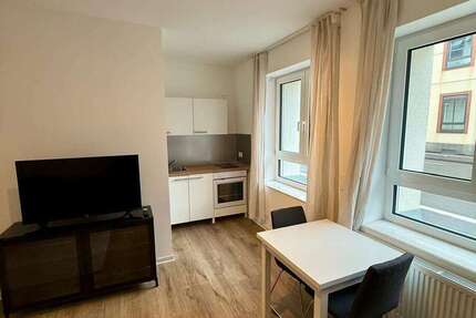 Wohnung Köln Mülheim - 2 Zimmer, 45 m&sup2;, 1.200&euro; | Angebot:24779439