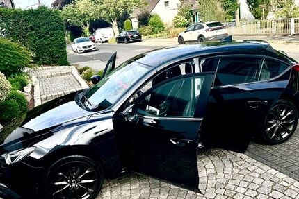 Mazda 3 117.000 km 10.999 &euro; REMSCHEID 42855