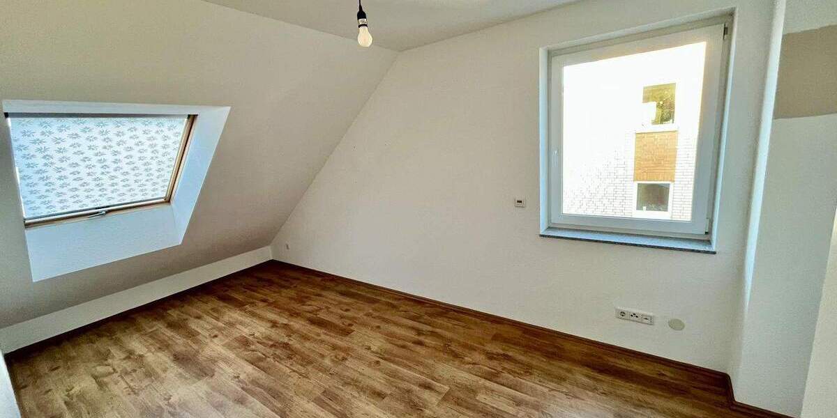 Doppelhaushälfte Leverkusen Schlebusch - 5 Zimmer, 138 m&sup2;, 749.000&euro; | Angebot:25665886
