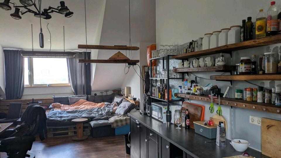 Dachgeschoßwohnung Köln Chorweiler - 3 Zimmer, 80 m&sup2;, 1.050&euro; | Angebot:25755810