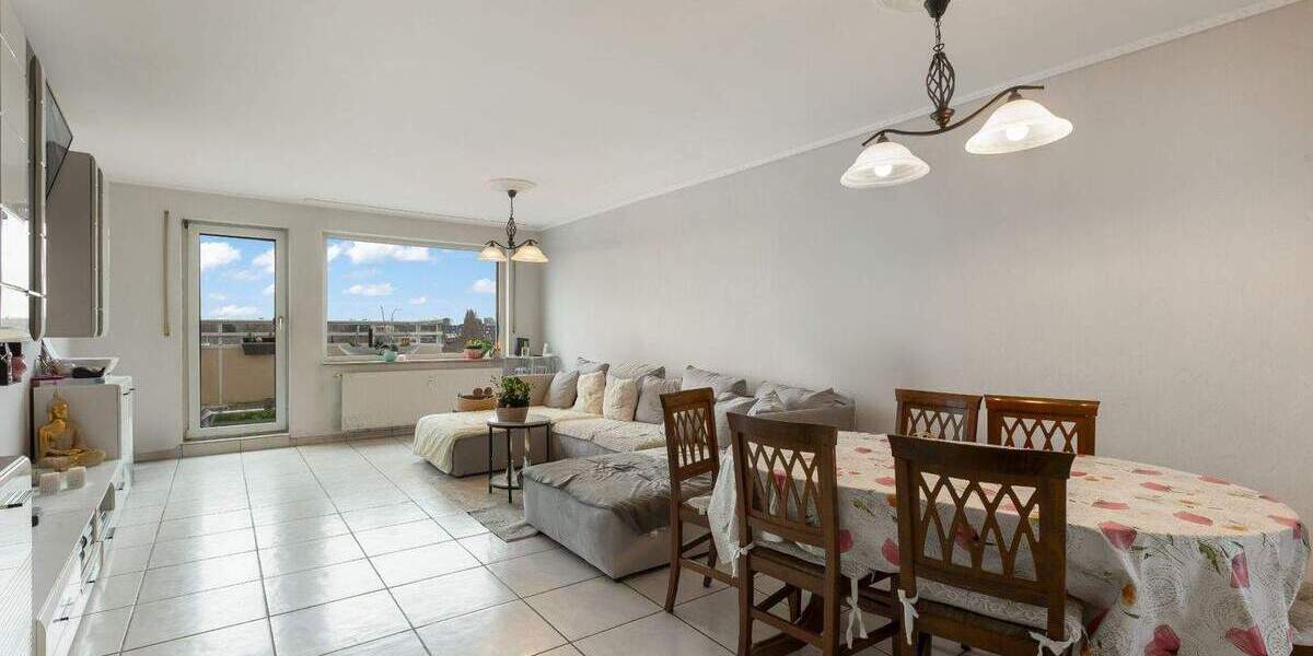 Etagenwohnung Köln Niehl - 3 Zimmer, 83 m&sup2;, 325.000&euro; | Angebot:25686961