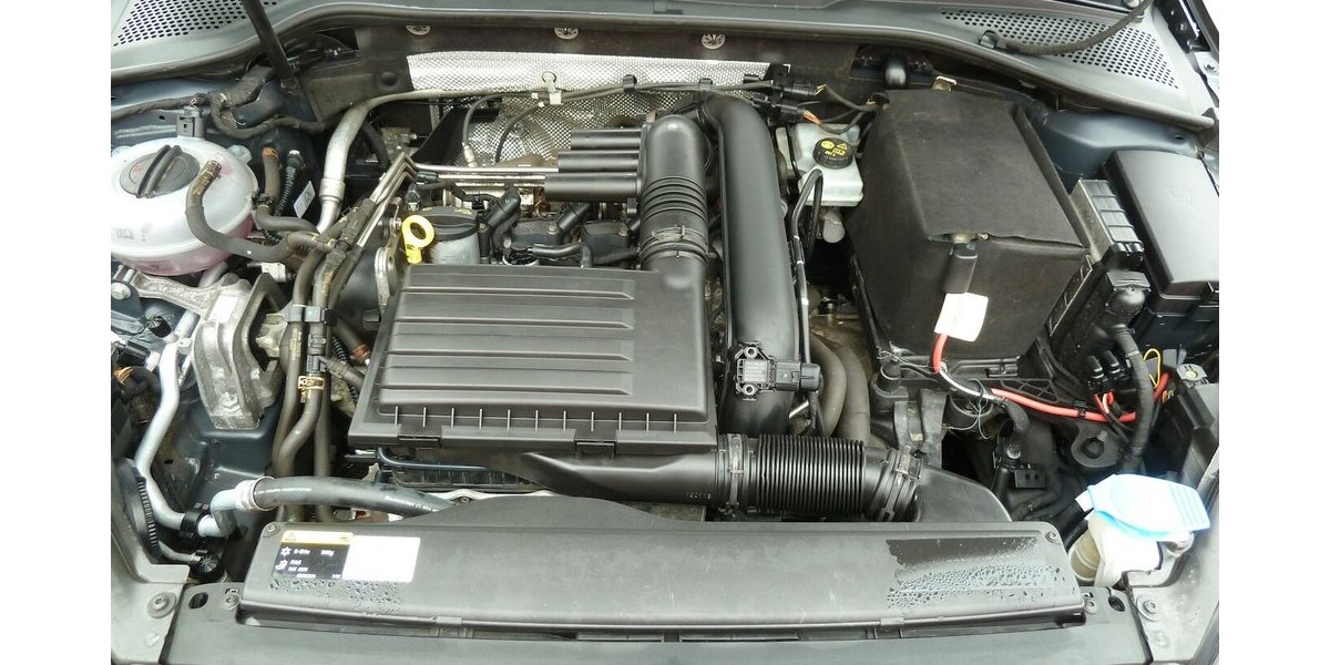 VW Golf VII Limo1.4 TSI Automatik Climatronic Alu 80.600 km 11.900 &euro; Ratingen 40885