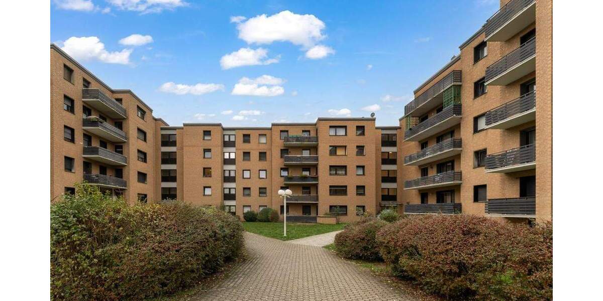 Etagenwohnung Bergheim Ahe - 4 Zimmer, 90 m&sup2;, 110.000&euro; | Angebot:25738406