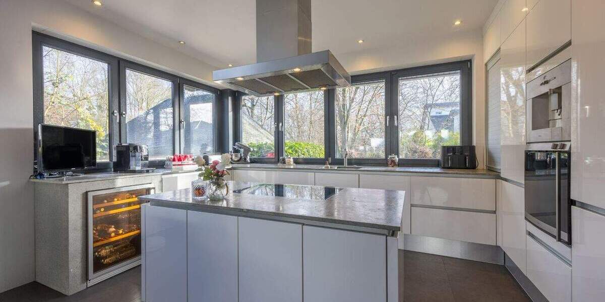 Doppelhaushälfte Neuss Gnadental - 7 Zimmer, 218 m&sup2;, 1.370.000&euro; | Angebot:25738398