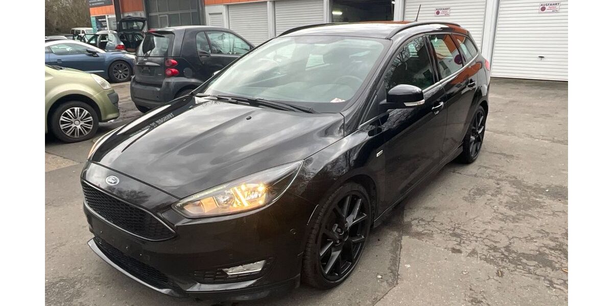 Ford Focus 170.000 km 5.590 &euro; koeln 51105