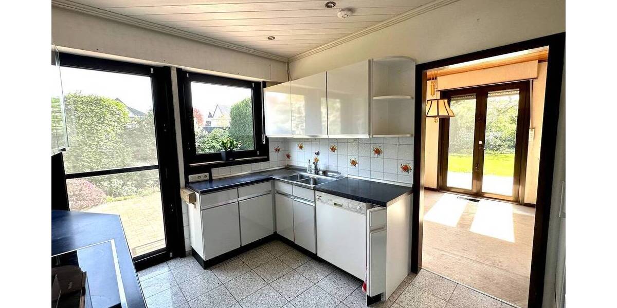 Bungalow Neuss Hoisten - 5 Zimmer, 107 m&sup2;, 449.000&euro; | Angebot:26641436