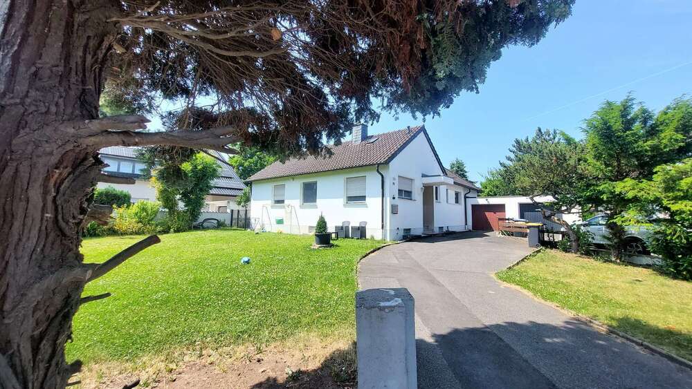 Einfamilienhaus Köln Porz - 4 Zimmer, 133 m&sup2;, 698.000&euro; | Angebot:23205413