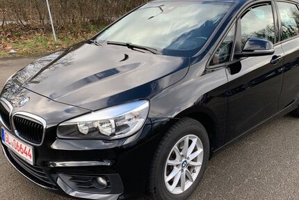 BMW 218 Active Tourer 131.700 km 9.450 &euro; Bergisch Gladbach 51465