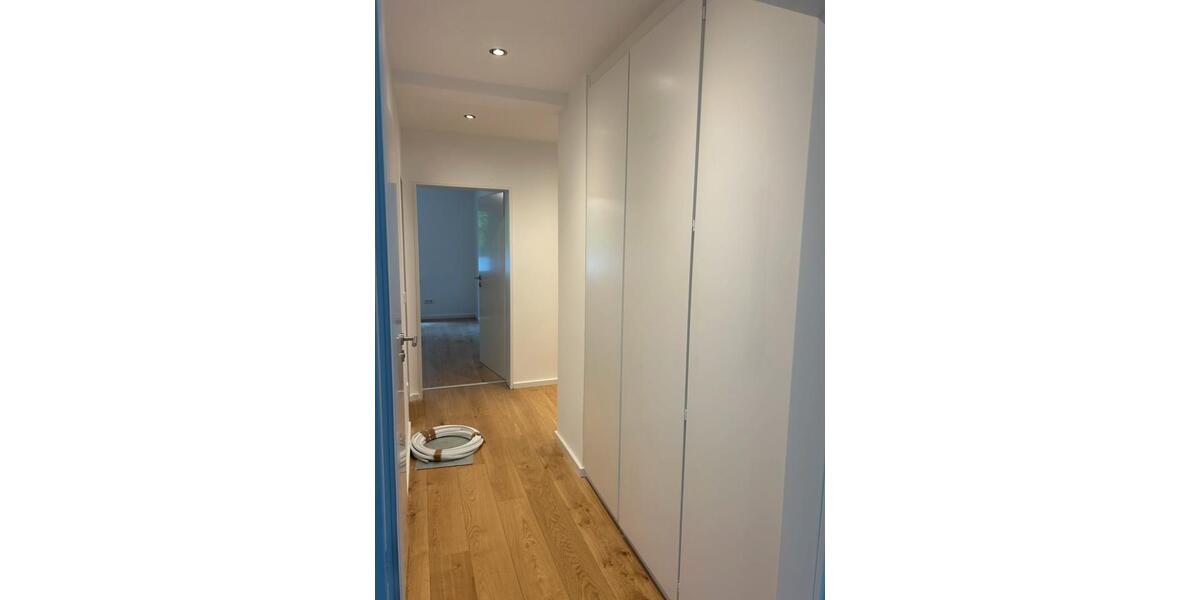 Etagenwohnung Hilden - 4 Zimmer, 100 m&sup2;, 1.550&euro; | Angebot:26701734