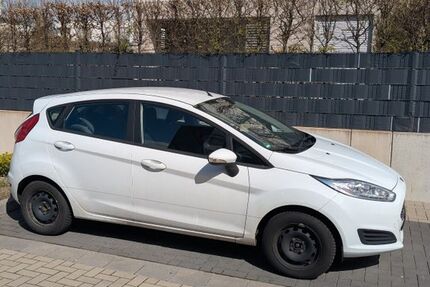 Ford Fiesta 125.000 km 4.950 &euro; Pulheim 50259