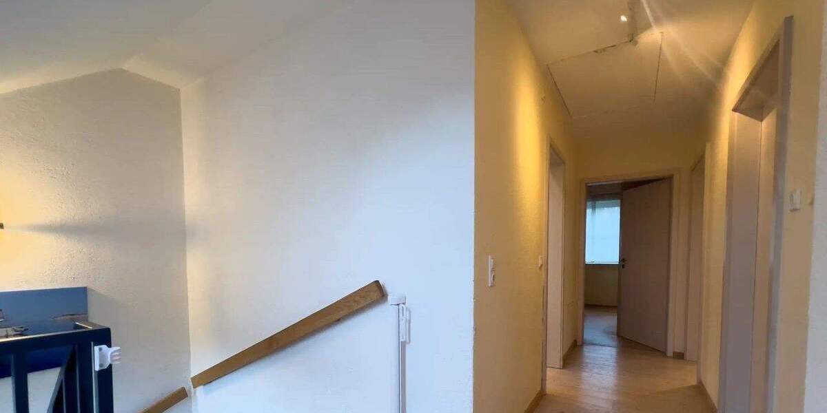 Doppelhaushälfte Solingen Höhscheid - 6 Zimmer, 171 m&sup2;, 519.000&euro; | Angebot:25698476