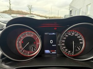 Suzuki Swift 1.4 Sport+Winterräder+Kamera+Navi+Sitzheiz 64.698 km 16.222 &euro; Meerbusch 40667