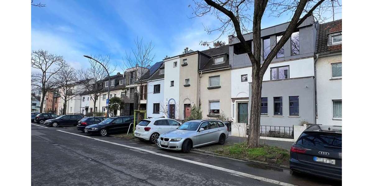 Einfamilienhaus Köln Mülheim - 6 Zimmer, 125 m&sup2;, 550.000&euro; | Angebot:26042312