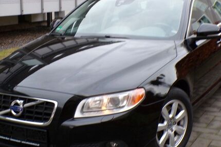 Volvo V70 325.000 km 4.840 &euro; Düsseldorf 40468