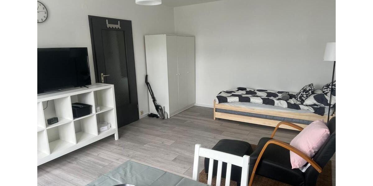 Etagenwohnung Köln Rodenkirchen - 1.5 Zimmer, 27 m&sup2;, 690&euro; | Angebot:23744615