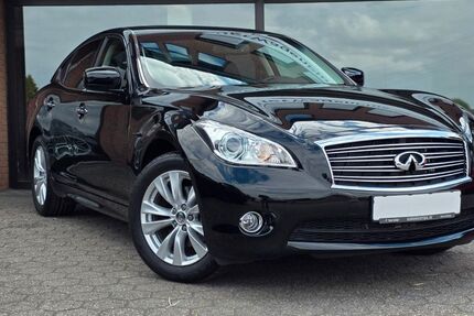 INFINITI M37 23.500 km 15.500 &euro; Korschenbroich 41352