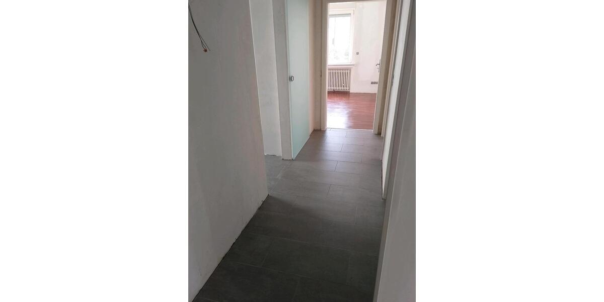 Erdgeschoßwohnung Remscheid Reinshagen - 3 Zimmer, 87 m&sup2;, 696&euro; | Angebot:26698747