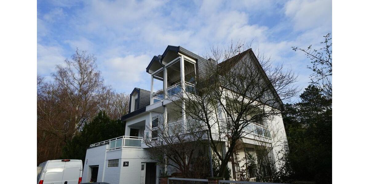 Dachgeschoßwohnung Köln Kalk - 3 Zimmer, 90 m&sup2;, 1.200&euro; | Angebot:25310069