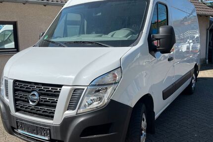 Nissan NV400 101.626 km 14.600 &euro; Köln - Poll 51105